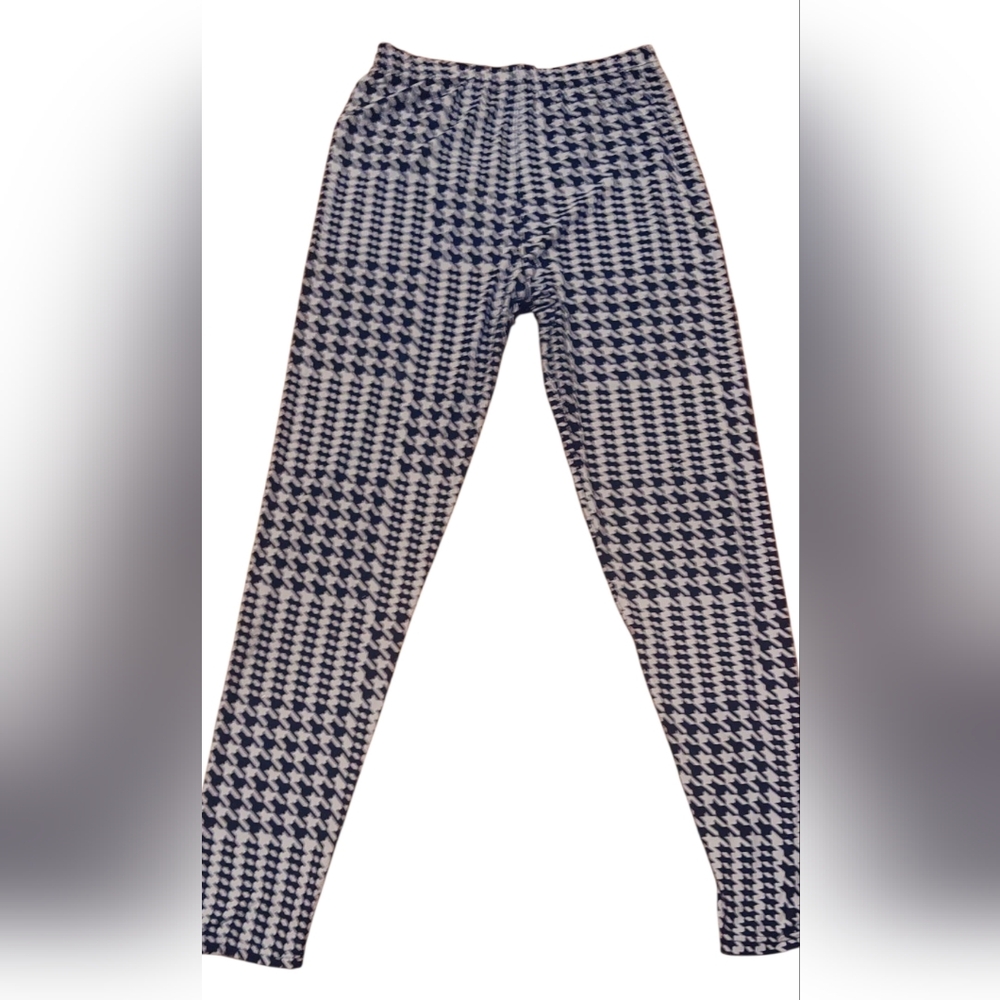 Houndstooth Skinny Pants - Black and White